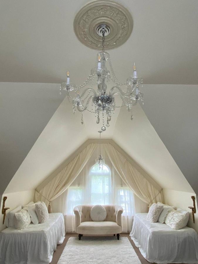 Four Winds Victorian Venue & Suites Bonham Cameră foto